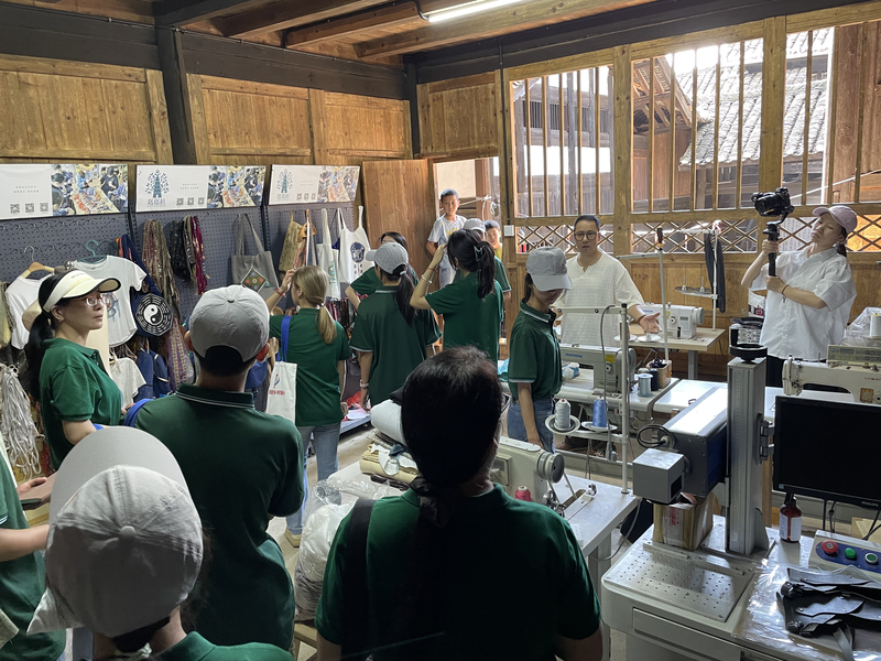 1720620895188080949.jpg 6cc388b2bec30d3ac9c92069b944564.jpg